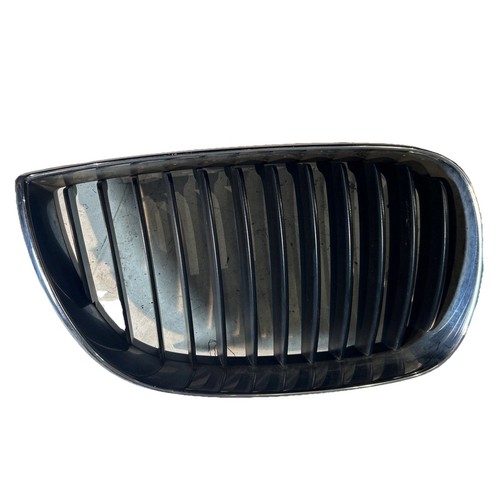 Kühlergrill mit chromrahmen - kühlergrill,